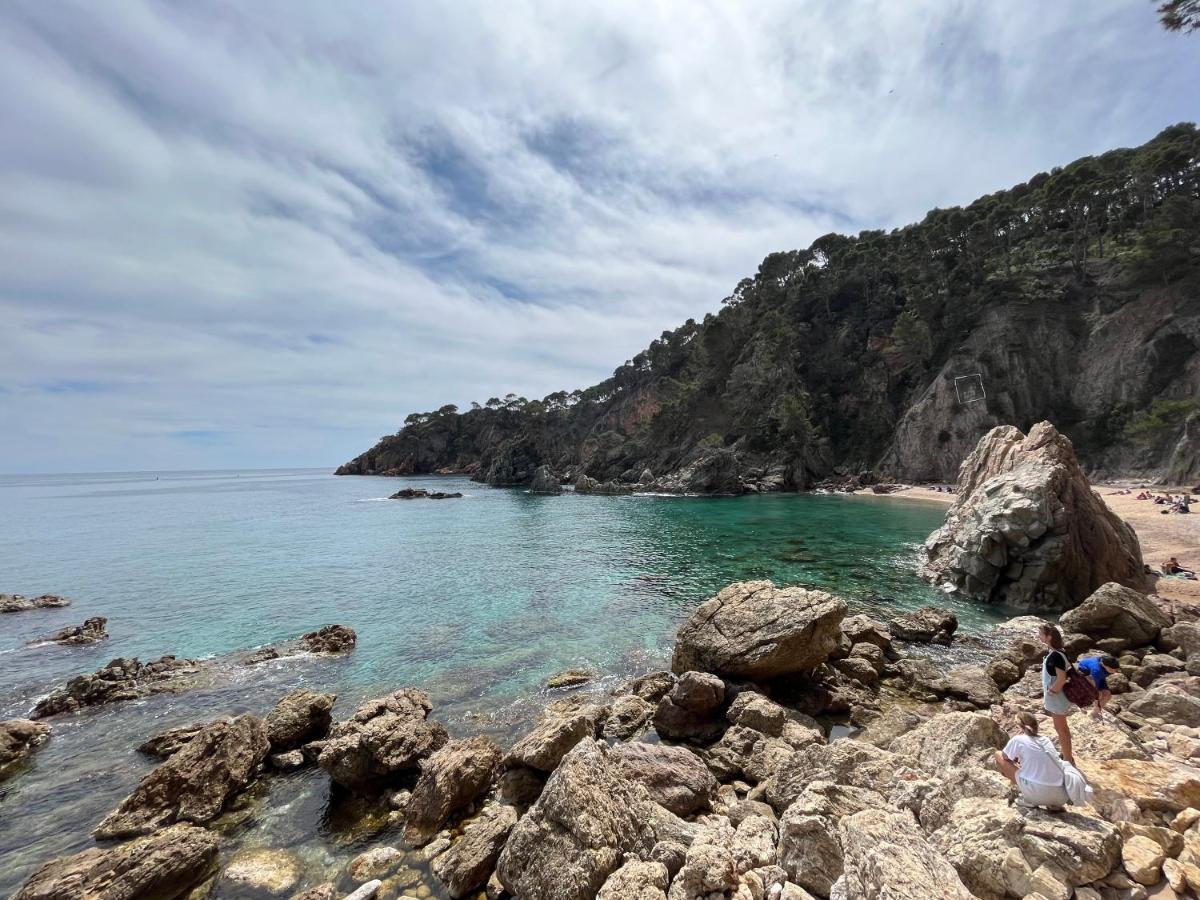 Calella De Palafrugell - Piso Reformado Con Piscina, Wifi Y Parking Gratuito Apartment Bagian luar foto
