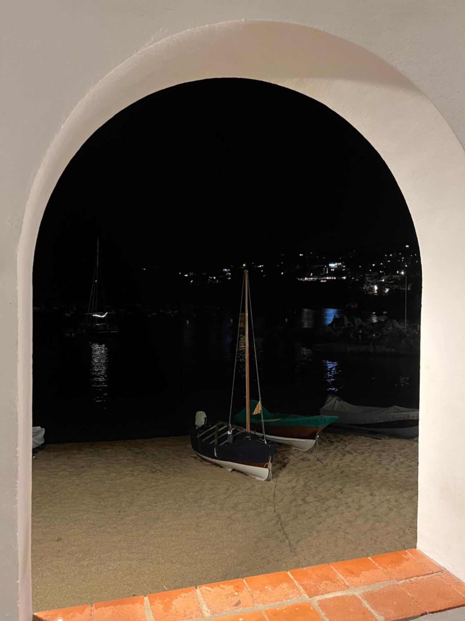 Calella De Palafrugell - Piso Reformado Con Piscina, Wifi Y Parking Gratuito Apartment Bagian luar foto