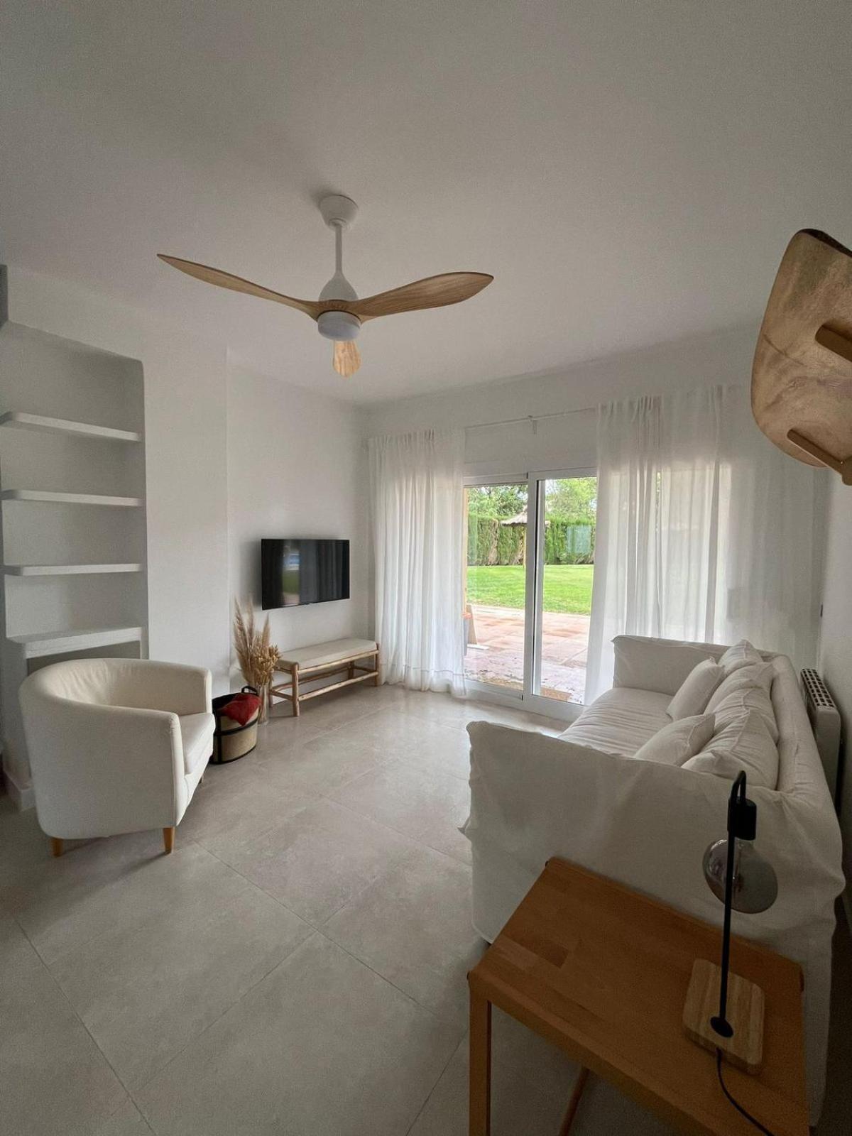 Calella De Palafrugell - Piso Reformado Con Piscina, Wifi Y Parking Gratuito Apartment Bagian luar foto